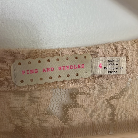 UO Vintage-inspired lace dress - Picture 4 of 4